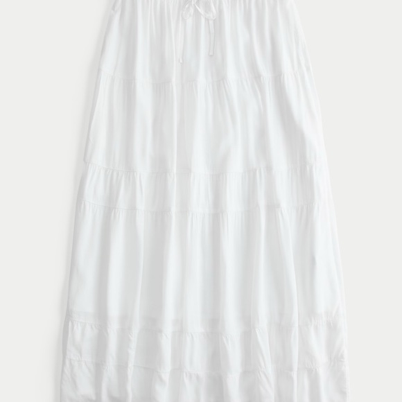 HOLLISTER TIERED WHITE MAXI SKIRT - NEVER USED - Picture 2 of 4